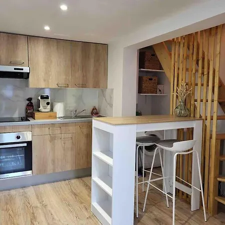 Maisonnette Entre Et Campagne Daire